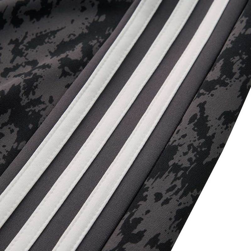 【ビッグサイズ】アディダス　刺しゅうロゴ入りジャージ　カモフラ　A1664 ジャージパンツ 大きいサイズ メンズ adidas アディダス