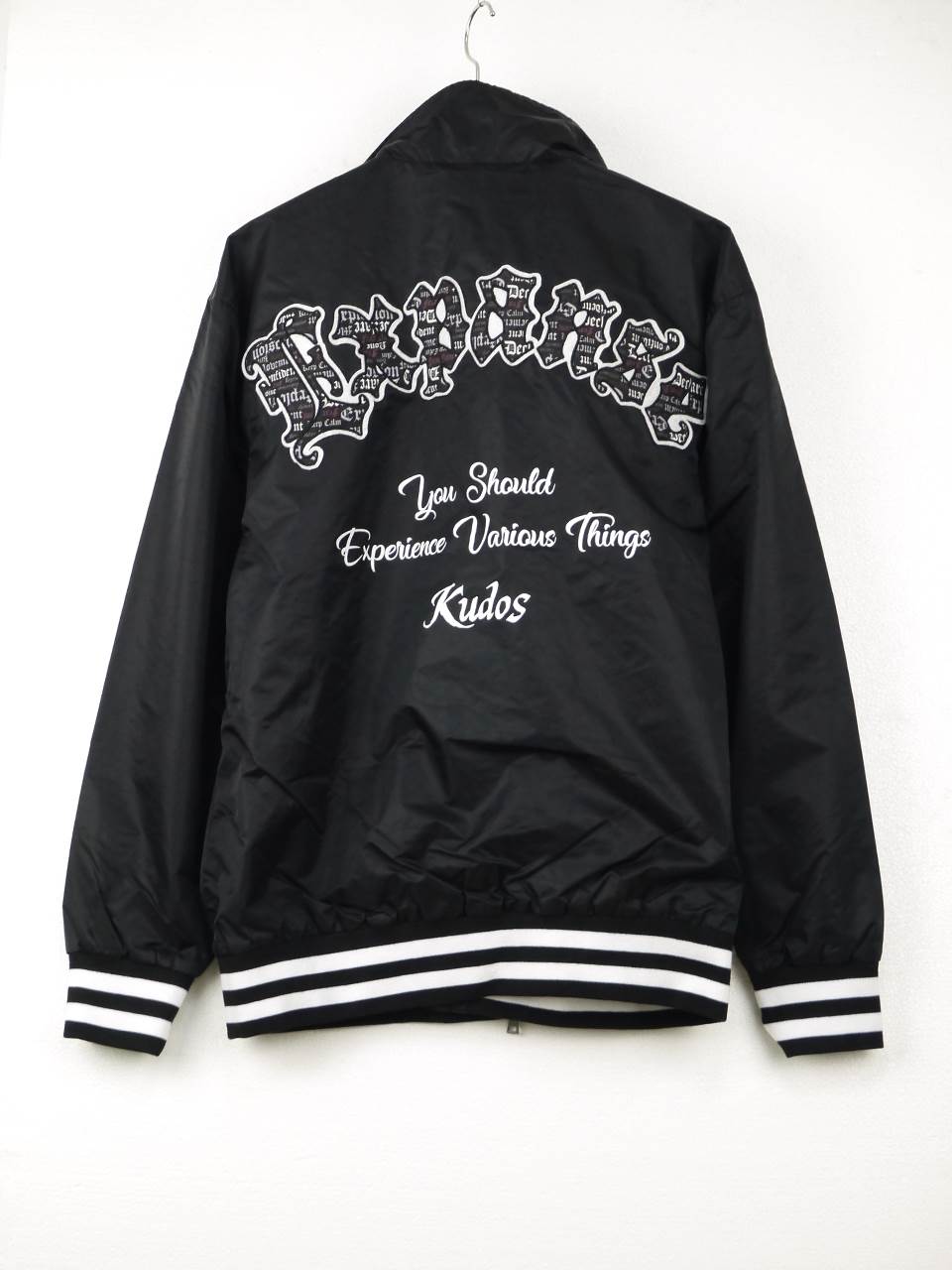 トラックジャケット メンズ ナイロンジャケット ブルゾン ロゴプリント