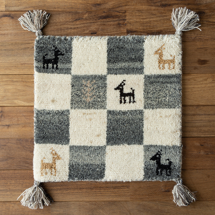 ACTUS ギャッペ　ウール100% サヤンサヤン おしゃれ ギャベ ギャッベ 座布団 ウール100 40×40cm