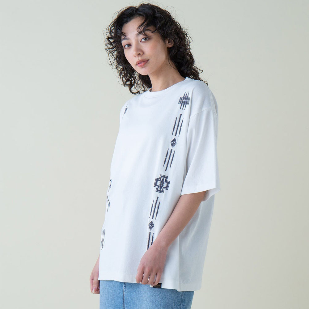 ペンドルトン PENDLETON 半袖Tシャツ エンボス Tシャツ EMB Tee 5275-0017 メンズ レディース 刺繍 オーバーサイズ 厚手 ネイティブ柄 | PENDLETON | 05