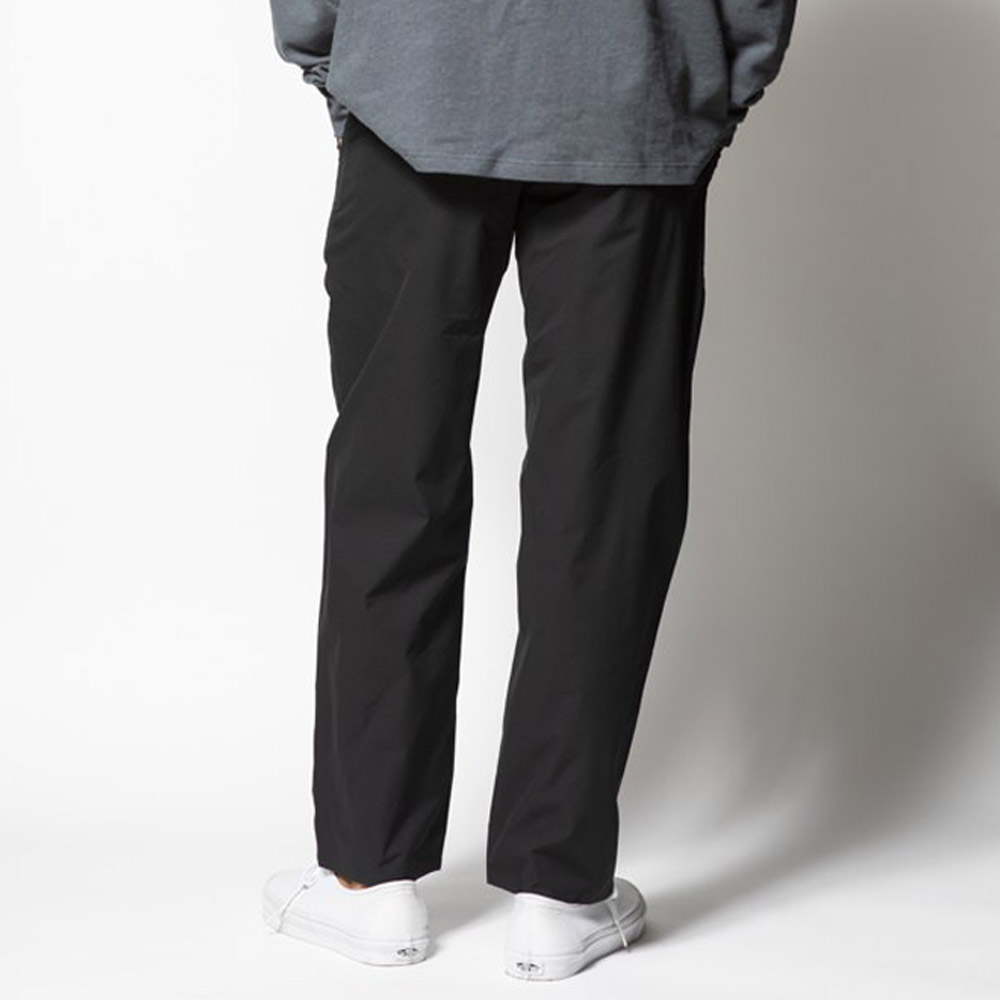 ROARK REVIVAL ロアーク リバイバル パンツ トラベルパンツ