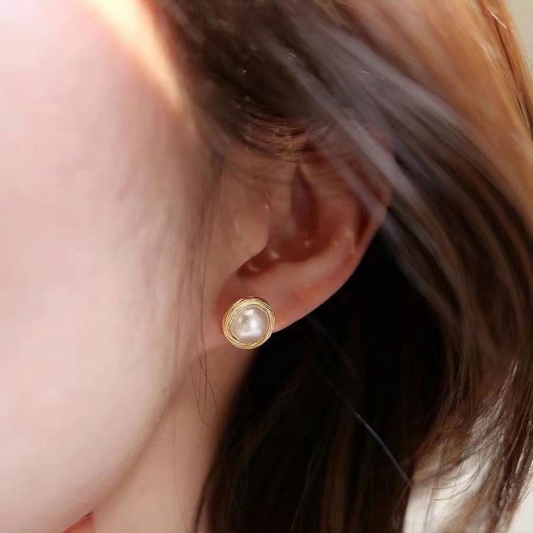 貝パールピアス 16mm シンプル 大粒 高級貝パールイヤリング 16mm シンプル 大粒 - メルカリ