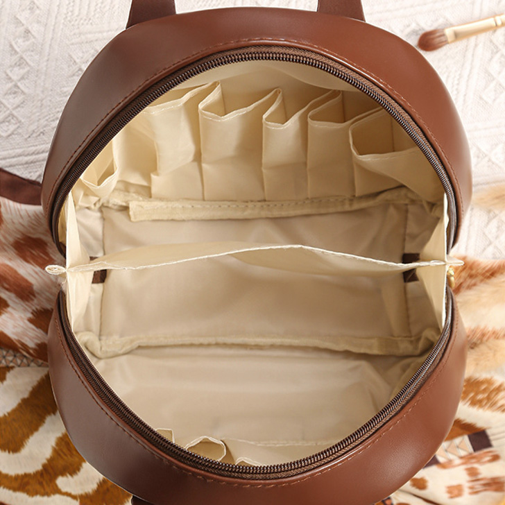 メイクポーチ 大容量 自立 化粧 コスメ バッグ PUレザー 縦型 可愛い