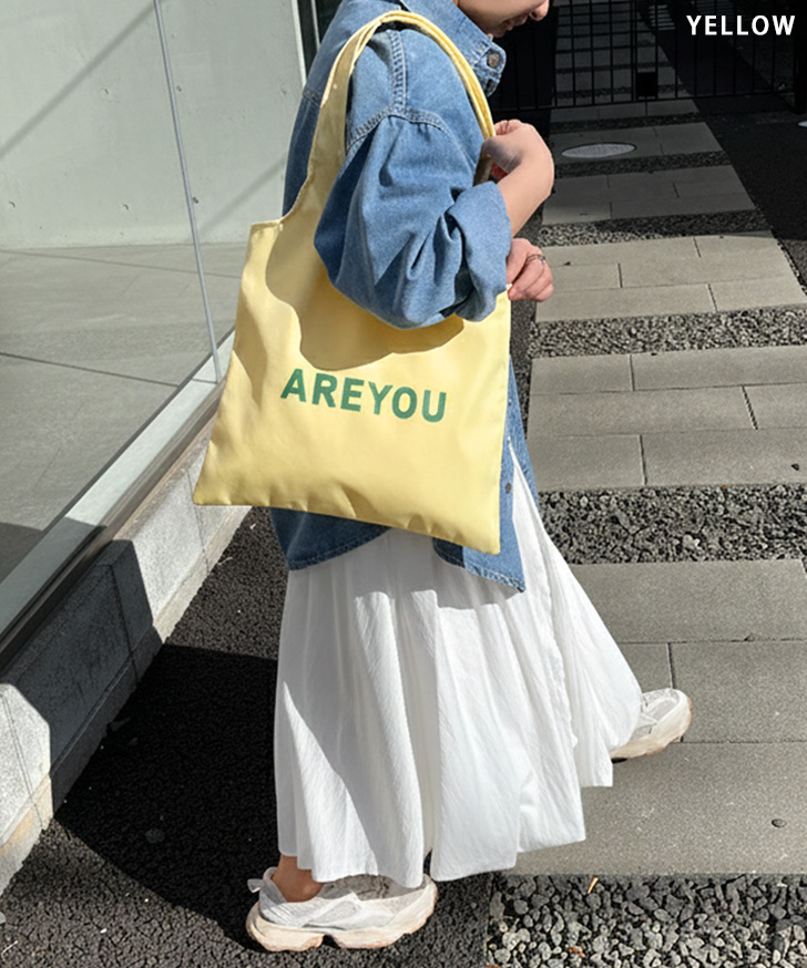 745 ★私だけのトートバッグ★ A4 肩かけ　＊handmade＊ トートバッグ レディース 軽量 軽い 肩掛け 肩がけ A4 手提げ トート