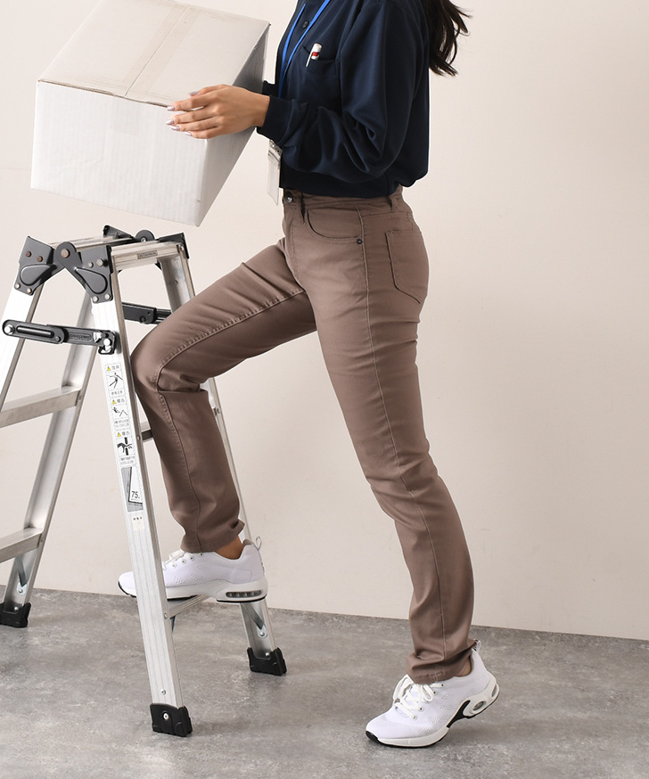 ストレートパンツ レディース 黒 春 夏 秋 冬 細身 ストレッチ