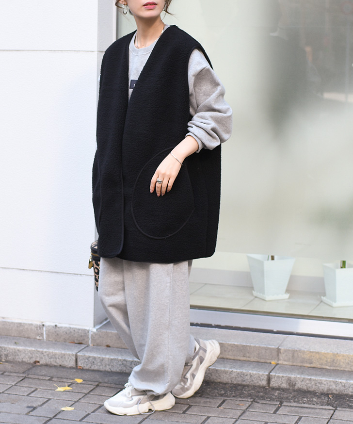 ボアベスト レディース 秋冬 秋 冬 前開き 厚手 おしゃれ Vネック 暖かい 防寒 軽い アウター 羽織り ゆったり カジュアル フリース REAL STYLE（ファッション） ボアベスト レディース 秋冬 秋 冬