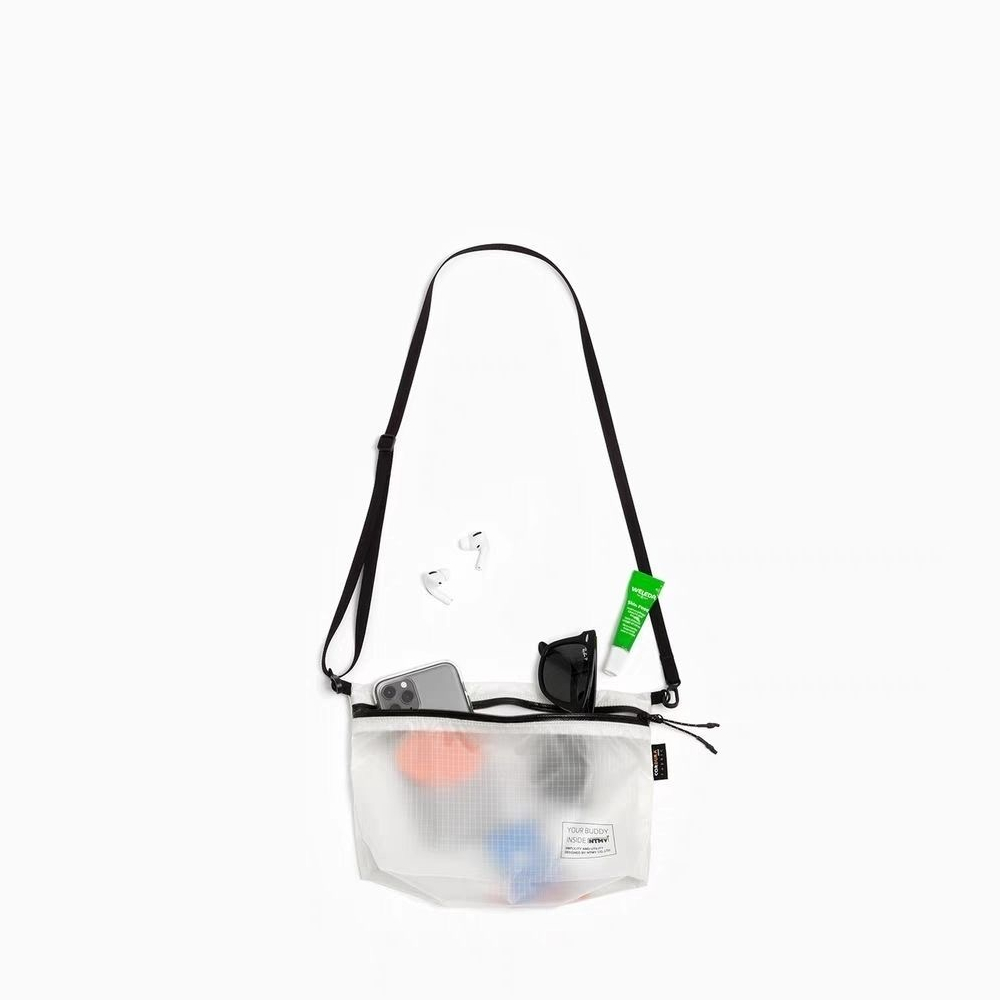 全品送料無料 超軽量 薄型 サコッシュ 男女兼用 ショルダーバッグ