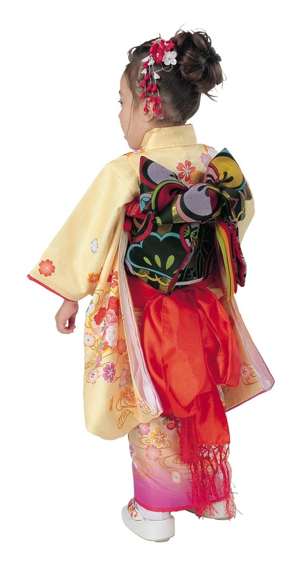 R・K 3歳きもの(三つ身)セット 牡丹 桜 菊クリーム 対応身長95cm