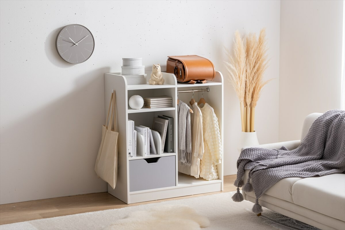 【美品】子供用　キャビネット　ハンガーラック　北欧　モダン 美品】子供用 キャビネット ハンガーラック 北欧 モダン