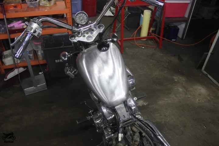 並行輸入品 10L バイク ハンドmade ガソリン タンク W/ キャップ