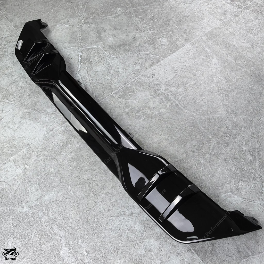 【並行輸入品】 つやあり ブラック MP リア バンパー スプリッター リップ リア デュフューザー X5 M60i M60d M50i M50d 40i 40d M スポーツ キット 2018年-20の画像