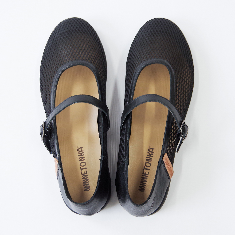 Minnetonka（ミネトンカ） 正規販売代理店 正規品 メッシュフラット