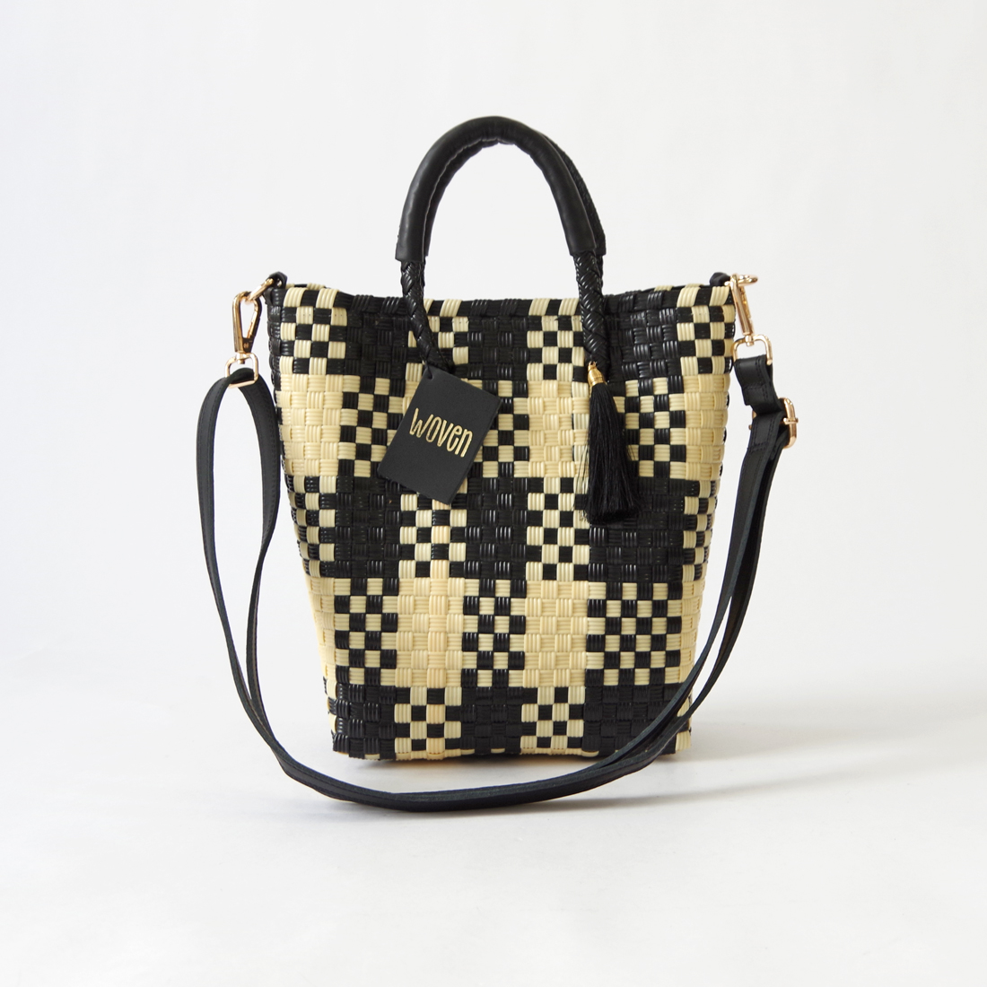 WOVENヴーヴン 新品　チェック柄かごバッグ レア WOVEN（ウーヴン） 【WOVEN ウーヴン】ミニショルダートートバッグ