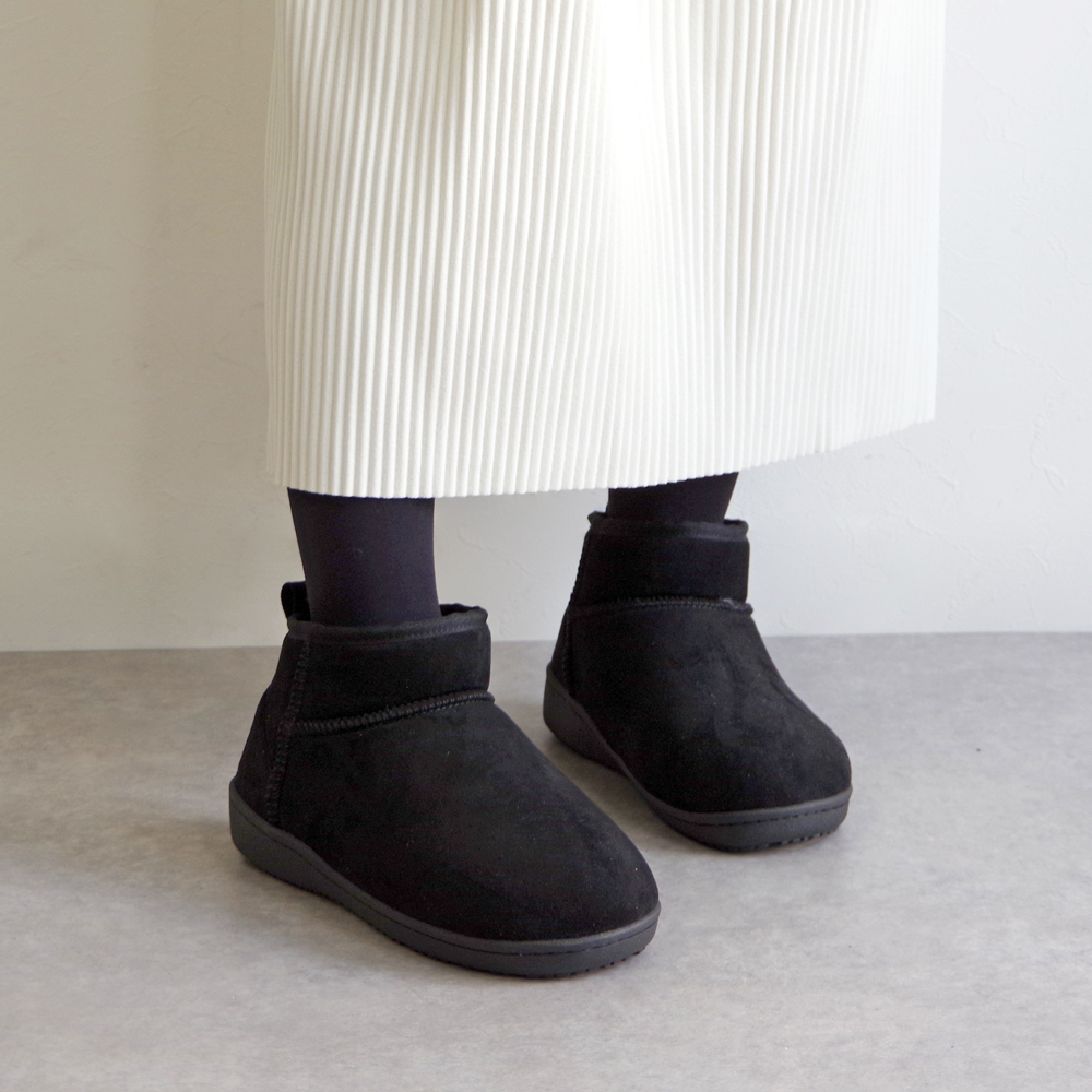 ミネトンカ　ショート　ブーツ Minnetonka（ミネトンカ） ブーツ ミネトンカ / スエードショート