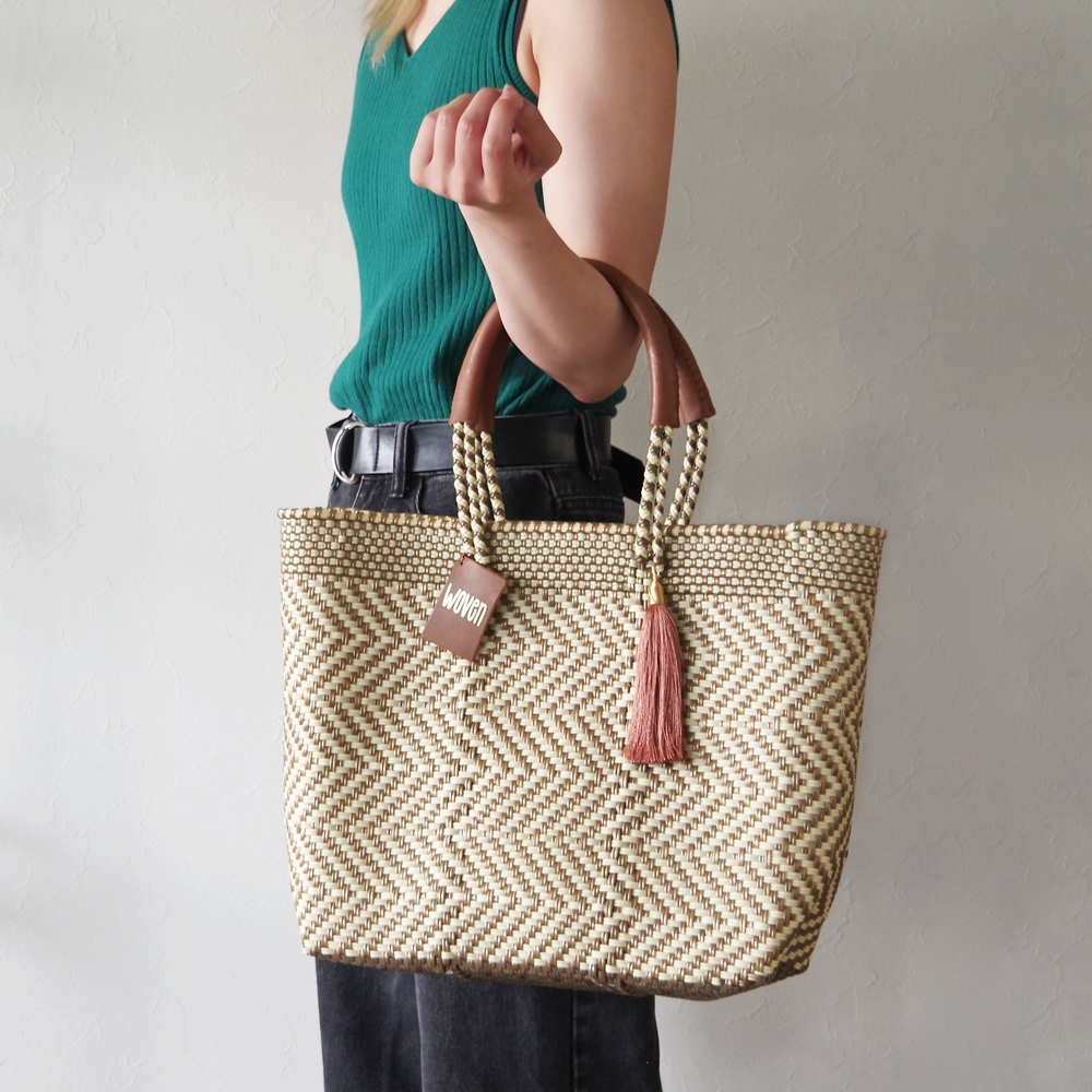 WOVEN 【新色追加】WOVEN ウーヴン Middle Tote ミドルトート