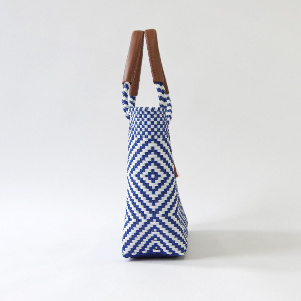 【極美品】WOVEN ウーヴン　ミニショルダートートバック　メルカドバック WOVEN 【WOVEN ウーヴン】 ミニショルダートートバッグ メルカド