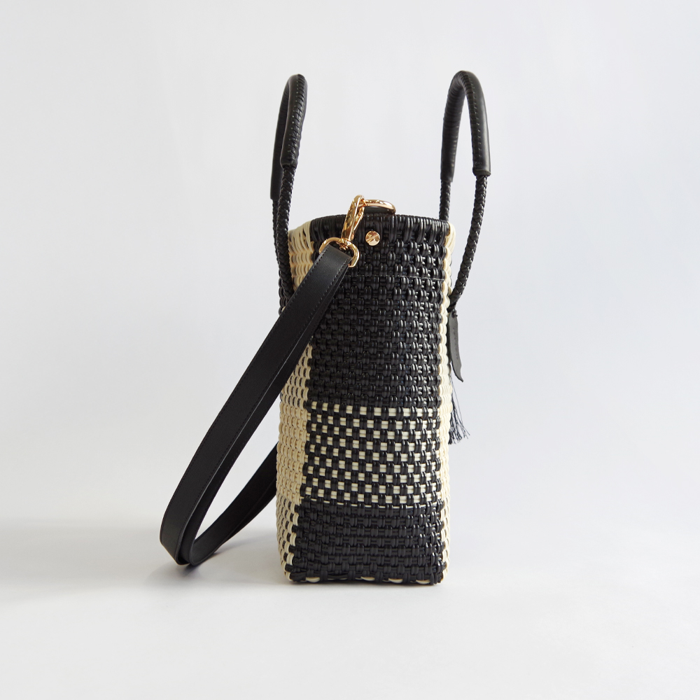 WOVEN（ウーヴン） 【WOVEN ウーヴン】Petite Shoulder Tote プティ