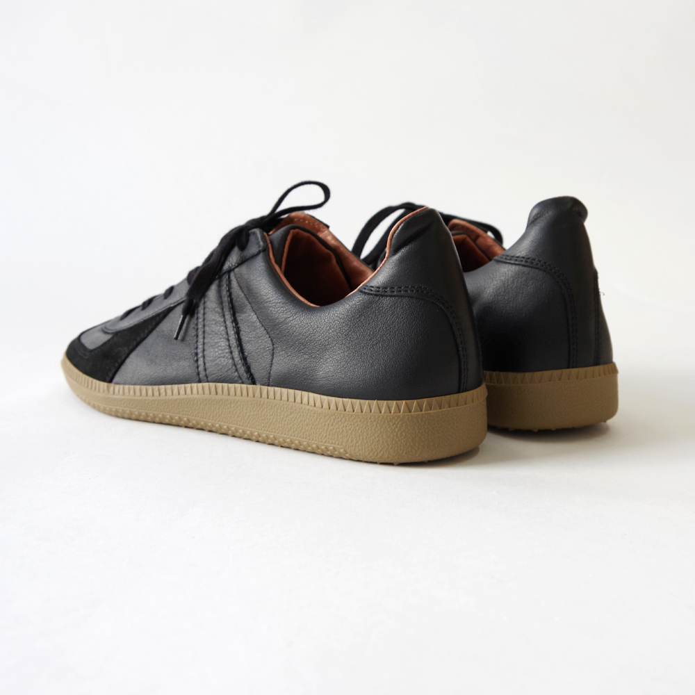 Reproduction of Found | メンズジャーマントレーナー〈 1700L