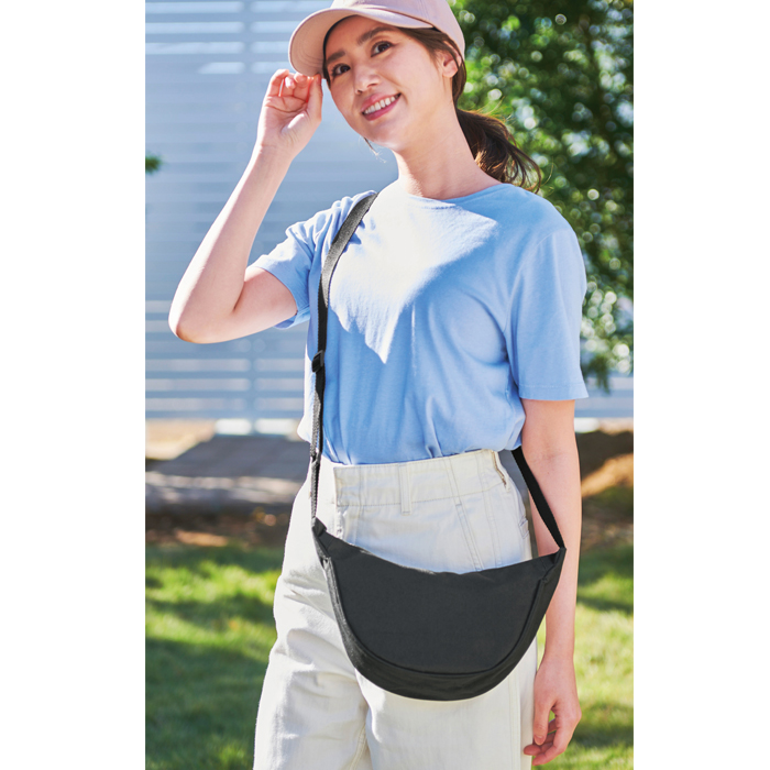 ハーフラウンドショルダーバッグ メンズ レディース ラウンド