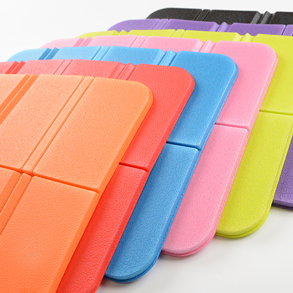 サウナマット セット オレンジ Amazon | サウナマット 折りたたみ 8つ折り レジャーシート クッション