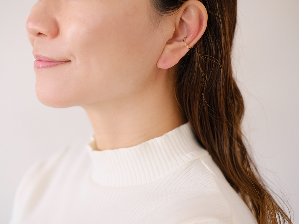 K10　ゴールド　マーキス　フープピアス　チャーム付　地金　槌目加工　ツイスト K10 ゴールド マーキス フープピアス チャーム付 地金 槌目加工