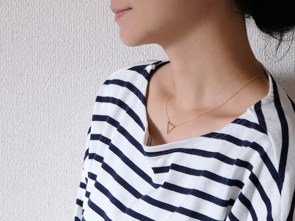 18K オープントライアングル ネックレス 地金 首飾り 18k ペンダント