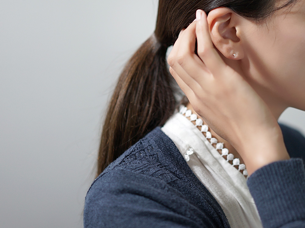 K18 ダイヤモンド スタッド ピアス 0.04ct H/SIクラス ダイヤ ダイヤ