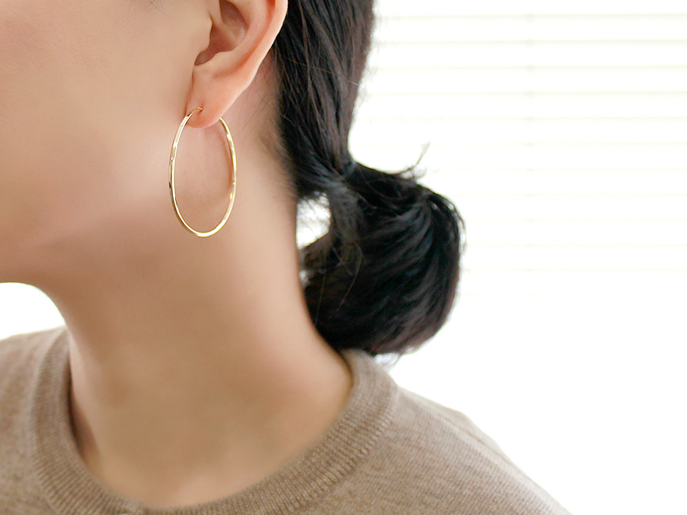 限定お買い得商品 18K ピアス Nejiri 18Kピアス ひかり。地金 45 フープ アクセサリー