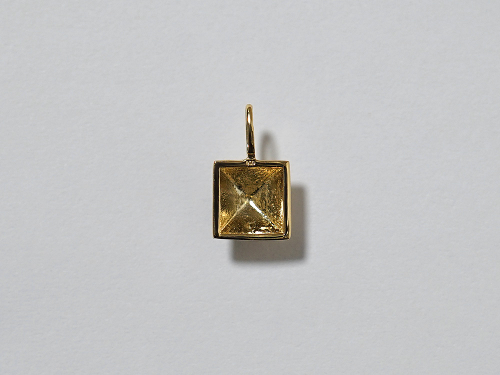 K18 スタッズ ペンダントトップ レディース 18K 18金 Pt 地金 ゴールド