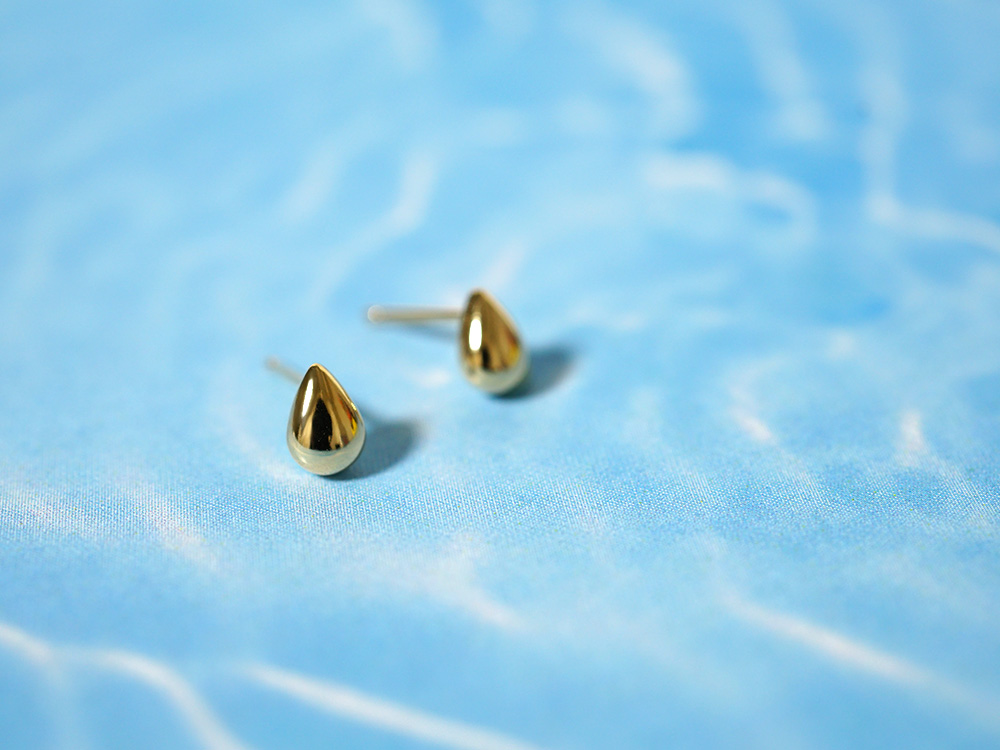 K18 露ピアス 18k 18金 レディース ジュエリー 雫 ティアドロップ
