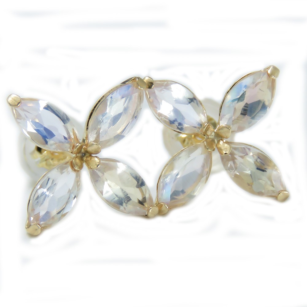 K10 ピアス 蜂 はち ハチ ビー bee モチーフ ホワイトトパーズ K10 ピアス 蜂 はち ハチ ビー bee モチーフ ホワイトトパーズ