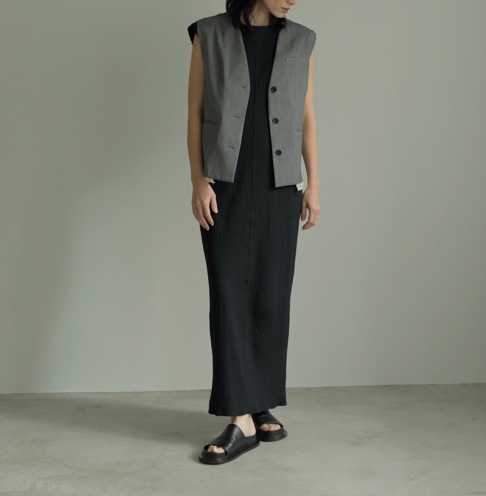 anuke アンヌーク Cutoff Rib Onepiece anuke ANUKE (アンヌーク）Cutoff Rib Onepiece 即日発送