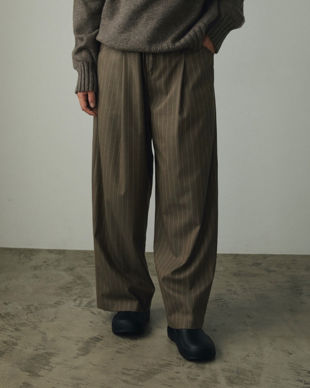 ANUKE (アンヌーク）Drawstring Loose Pants 即日発送 : RAPTURE