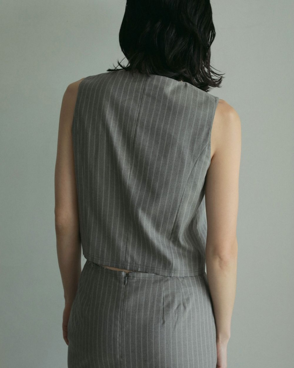 anuke ANUKE (アンヌーク）Compact Cutoff Vest 即日発送