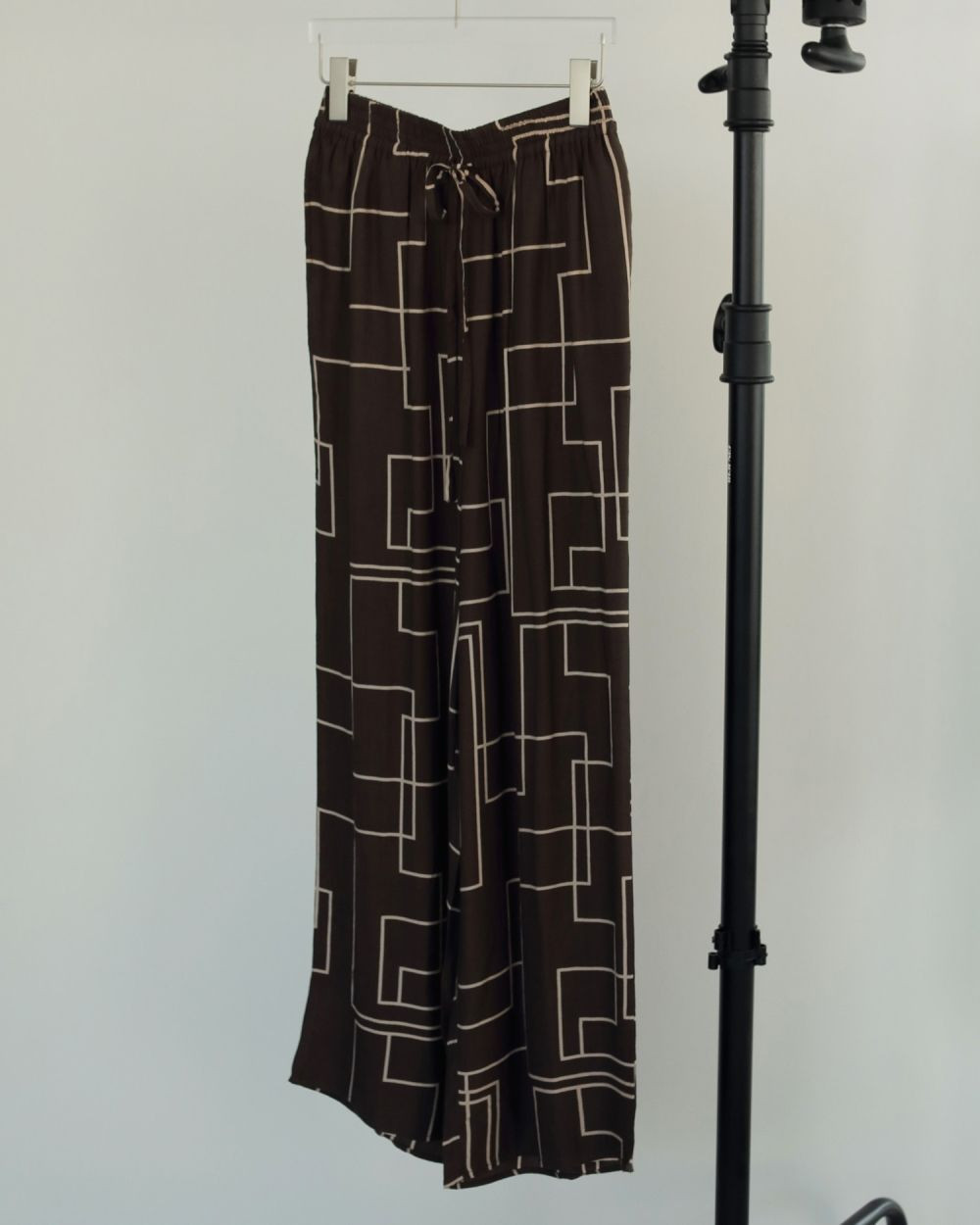 アンヌーク　anuke anuke ANUKE アンヌーク Geometric Easy Pants 即日発送