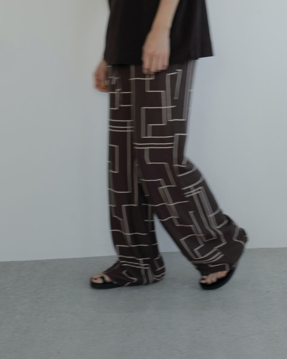 【美品】anuke / Geometric Satin Pants ブラウン36 anuke Geometric Satin Pants - メルカリ