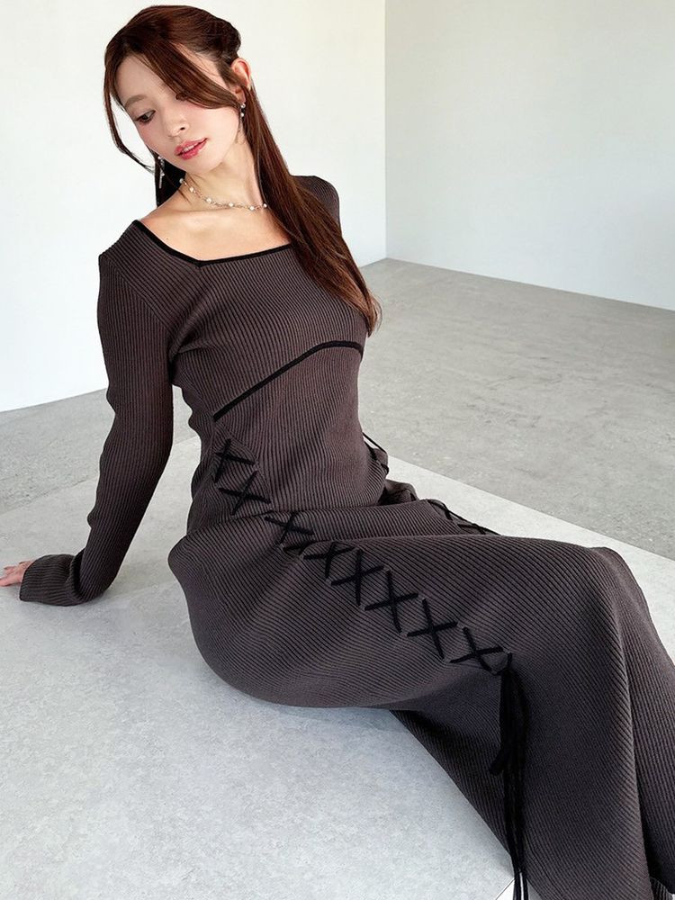 RESEXXY（リゼクシー） レースアップタイトニットワンピース 即日発送