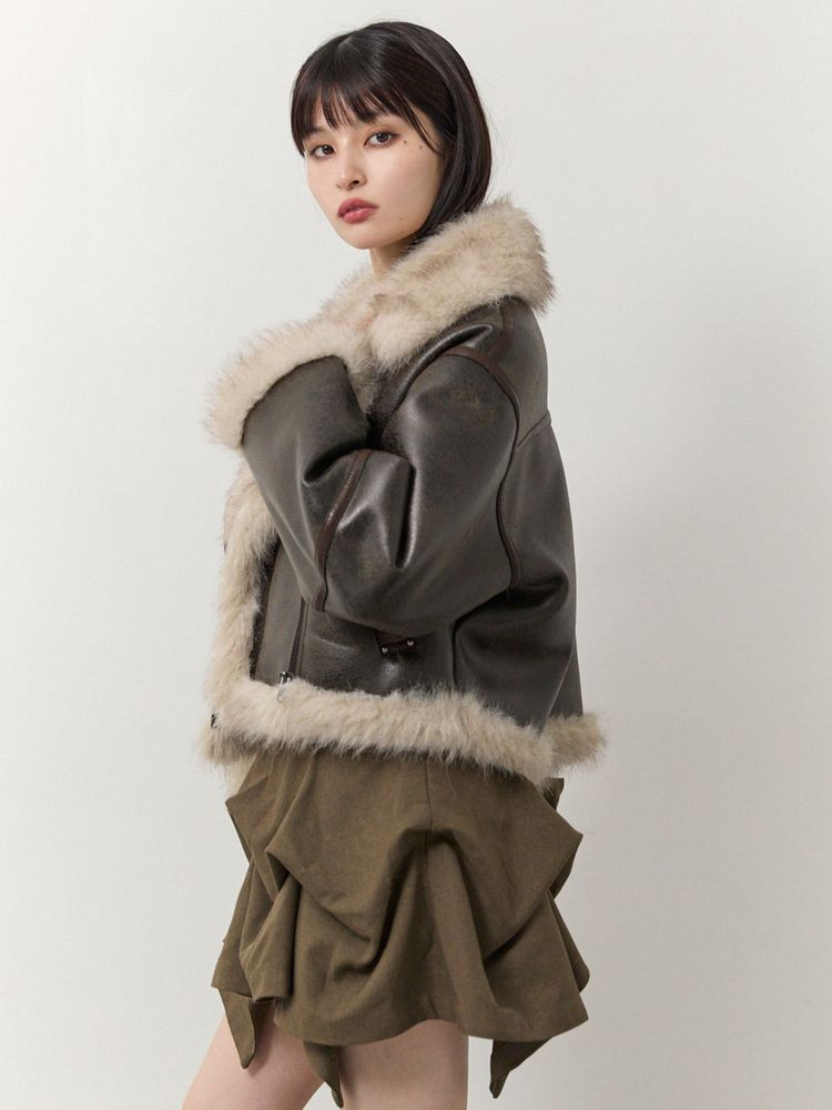 2025AW MURUA新品未使用アンイーブンショートフェイクムートンジャケット 2025 MURUA アンイーブン ショート フェイクムートン アウター - メルカリ