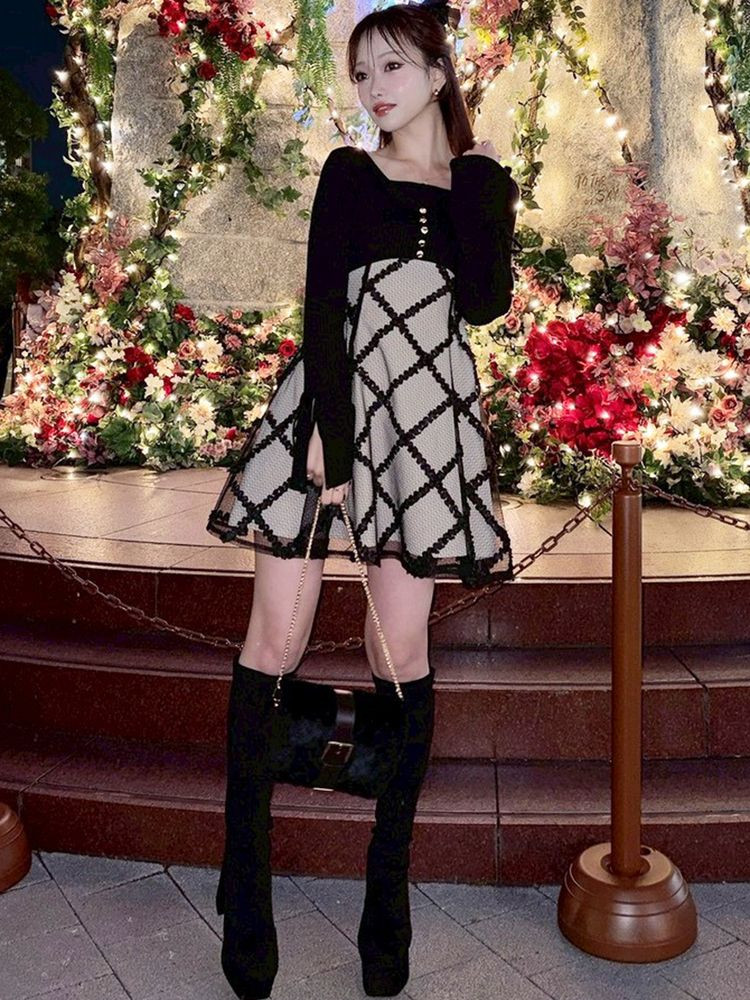 ❗️タイムセール中❗️リゼクシー　シャイニーフレアワンピース　オフショル　黒 リゼクシー RESEXXY フロントギャザーフレアロングワンピース