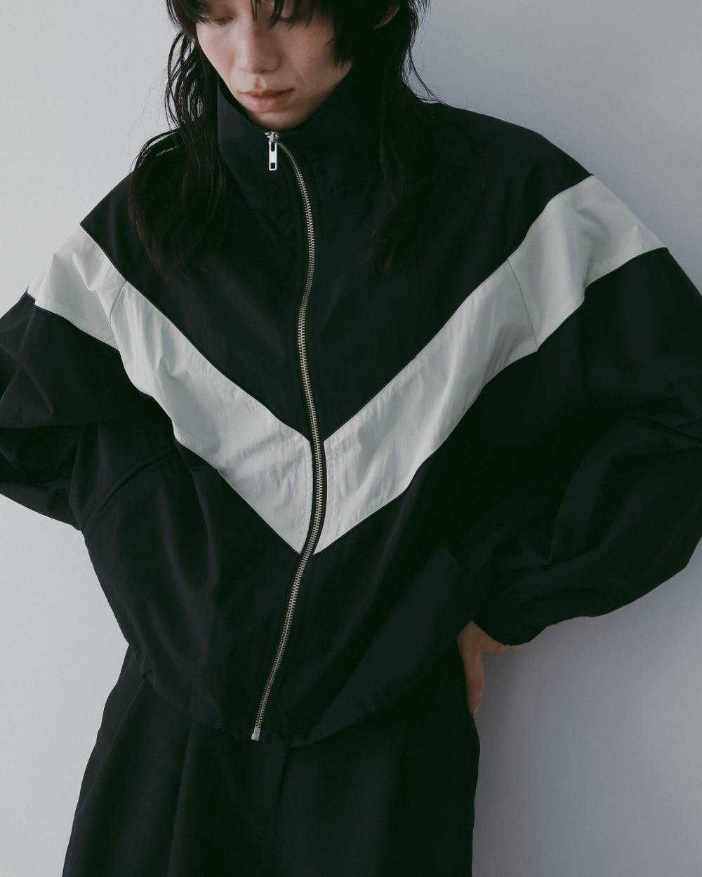 anuke（アンヌーク） Nylon Track Blouzon 予約商品 : RAPTURE - 通販