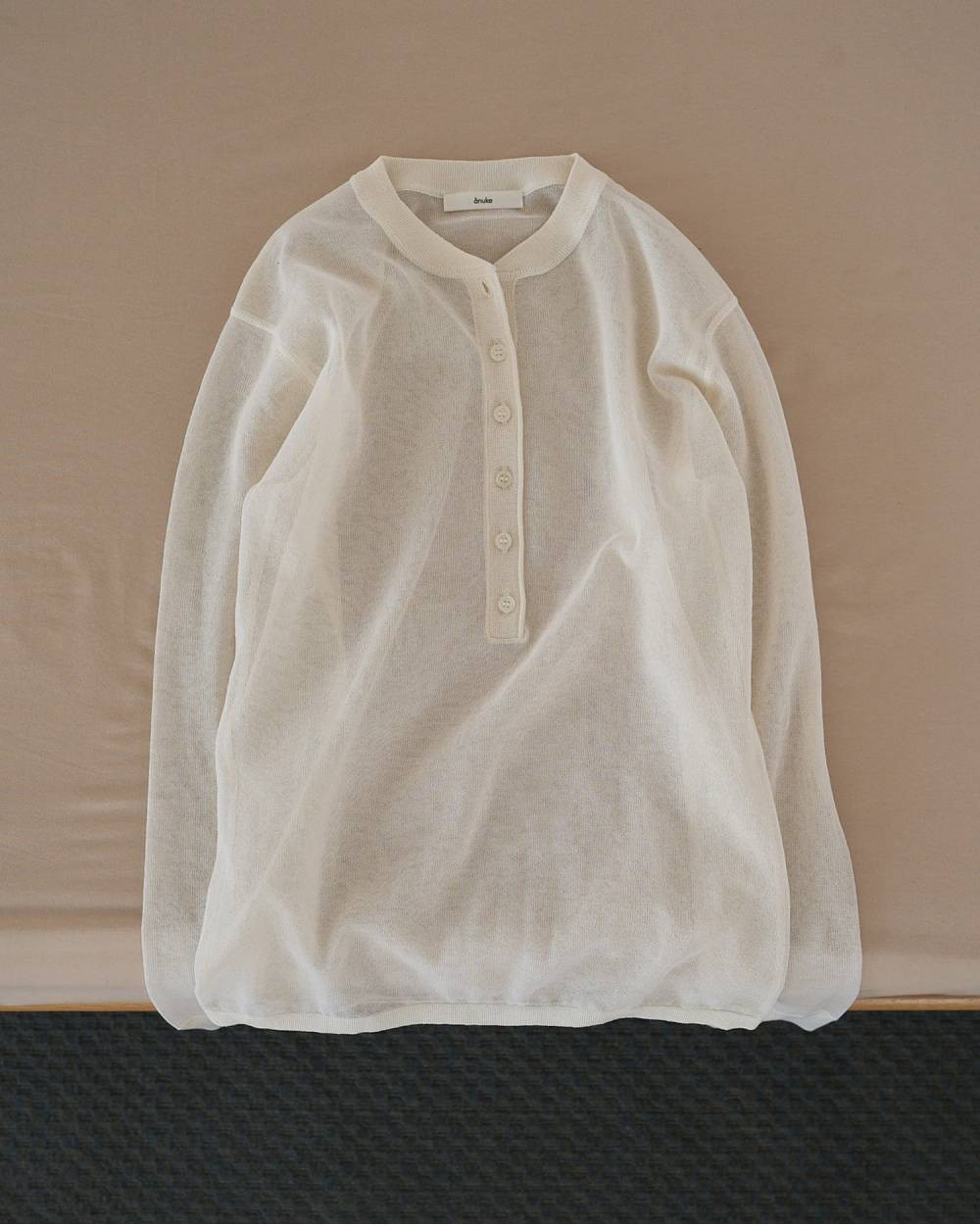 ANUKE アンヌーク Sheer Henley Knit 即日発送の画像