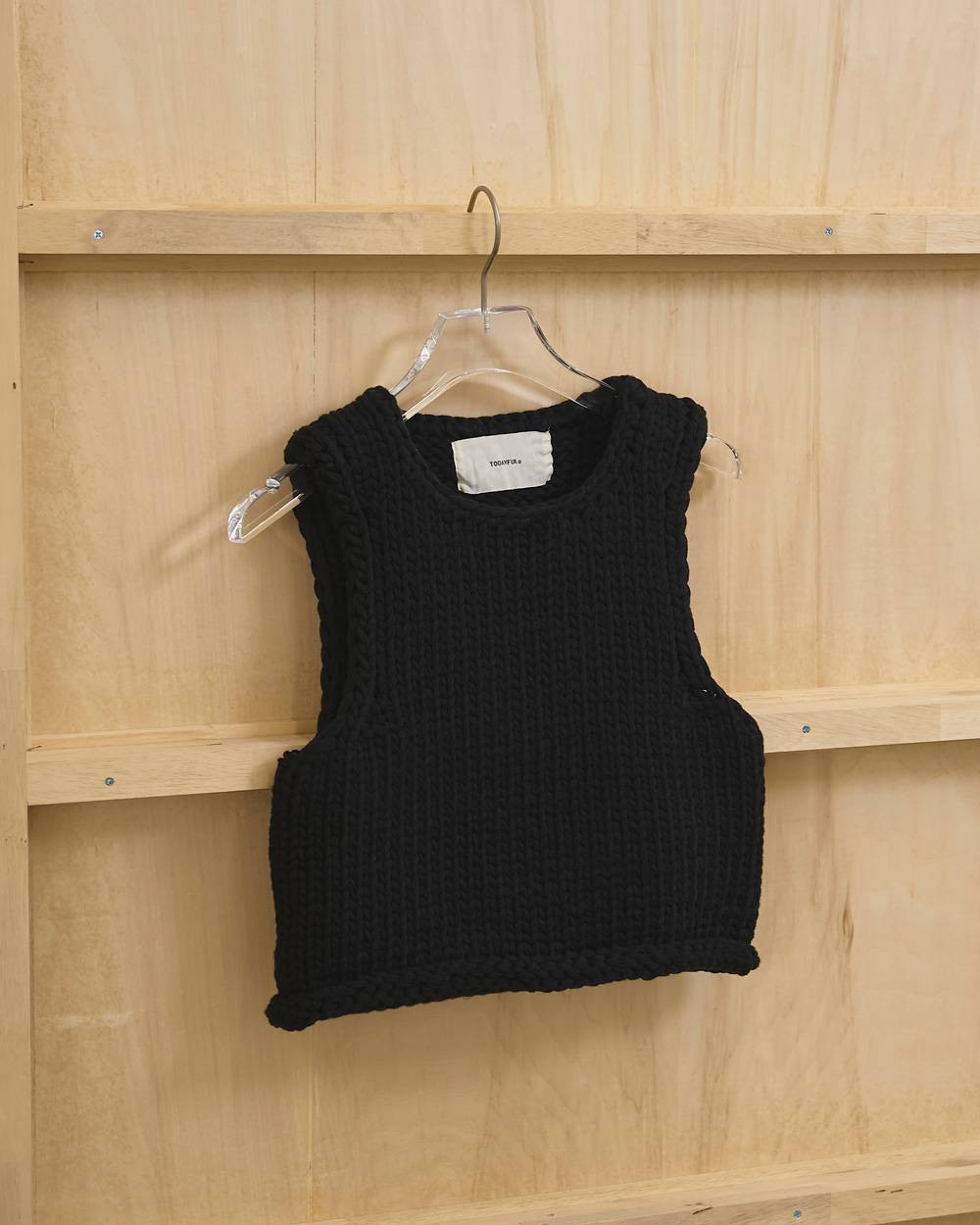 todayful Hand Knit Vest ブラック　新品未使用　タグ付き anuke（アンヌーク） TODAYFUL トゥデイフル Hand Knit Vest 即日発送