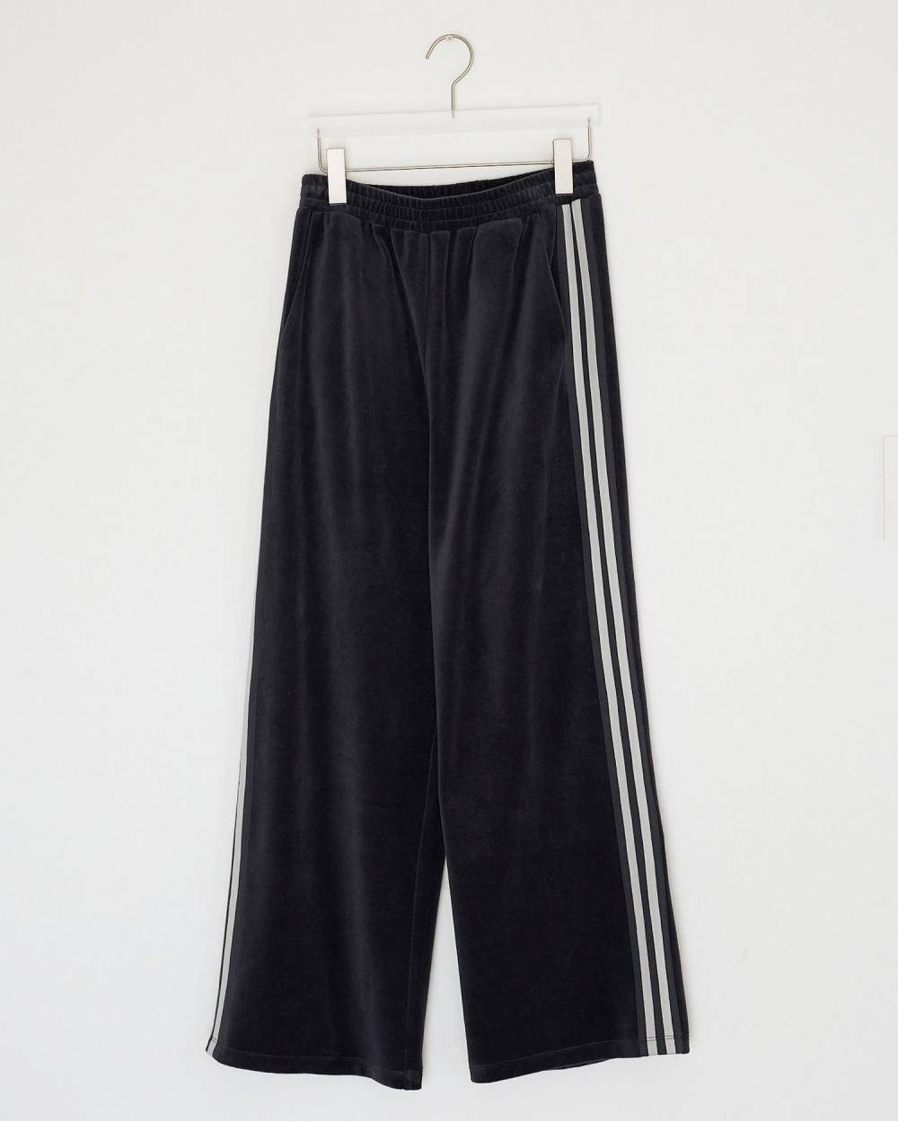 anuke（アンヌーク） Velour Track Pants 即日発送 : RAPTURE - 通販