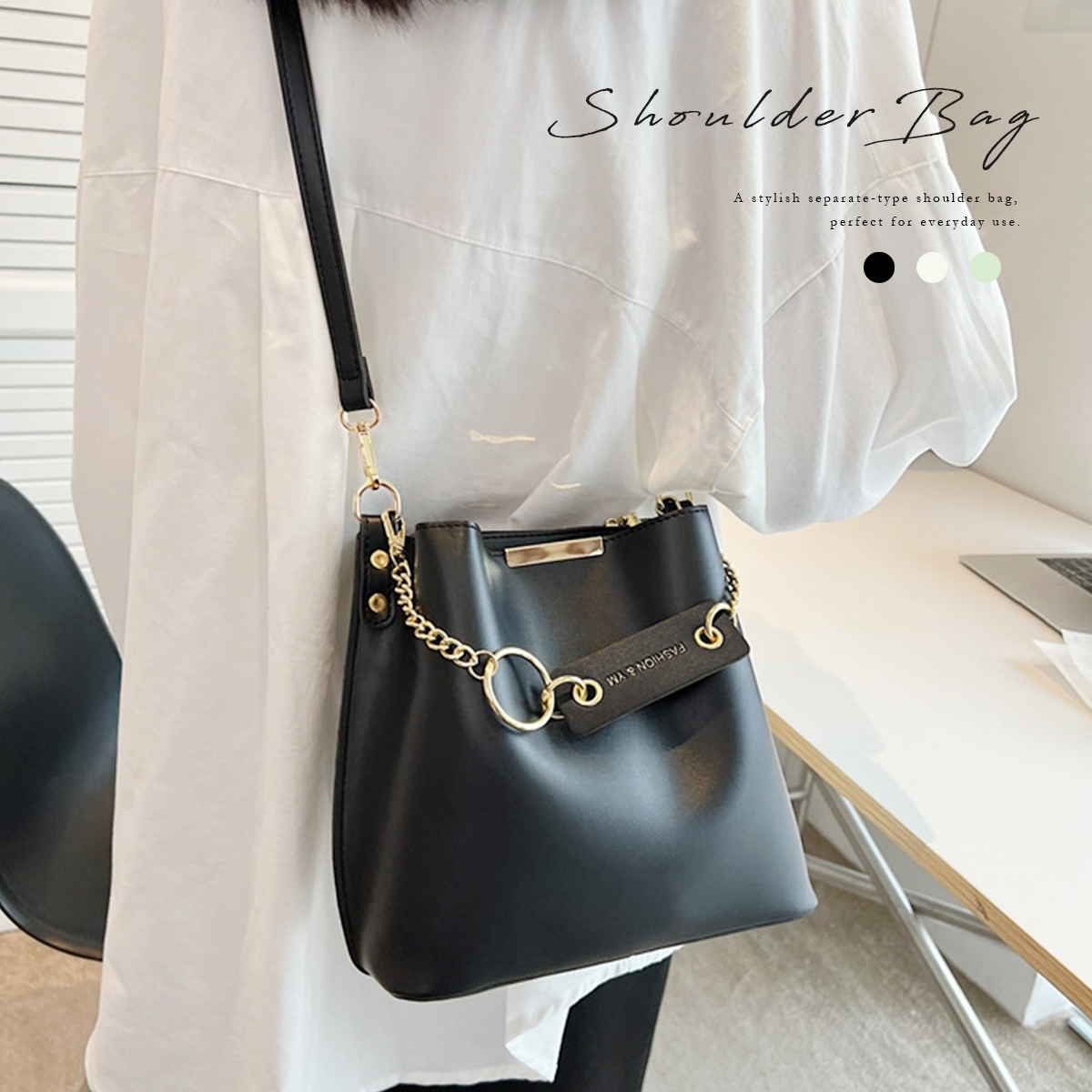 GISELLE ショルダーバッグ レディース 斜め掛け 軽い 仕切り チャーム