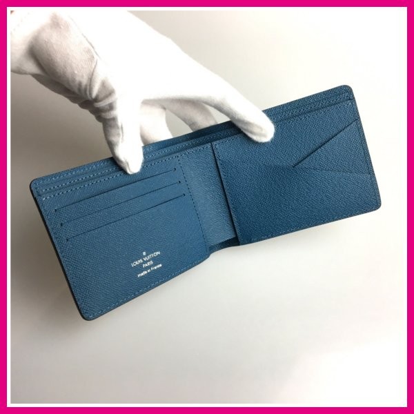 一番の 二つ折り ２つ折り 小財布 財布 Vuitton Louis ルイヴィトン 小財布 財布 Vuitton Louis ヴィトン ブランド専門店 新作 メンズ ミュルティプル Lvシグネチャー エピ エピレザー コンパクト ブルー ブルーセレスト 財布 Www Kat Ae