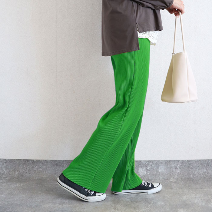 2392円 クーポンで！ パンツ ワイドパンツ ロング レディース 黒 春 夏 秋 冬 おしゃれ かわいい 30代 40代 50代 プリーツ ボトムス [郵3]^b304^ | uricca | 18