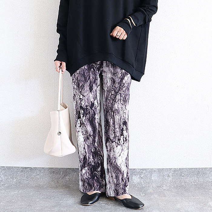 2392円 クーポンで！ パンツ ワイドパンツ ロング レディース 黒 春 夏 秋 冬 おしゃれ かわいい 30代 40代 50代 プリーツ ボトムス [郵3]^b304^ | uricca | 30