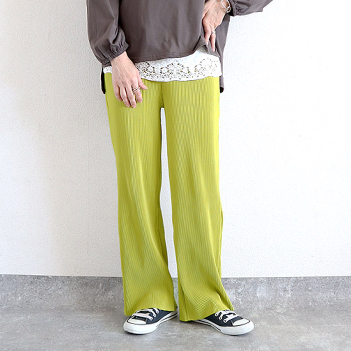 2392円 クーポンで！ パンツ ワイドパンツ ロング レディース 黒 春 夏 秋 冬 おしゃれ かわいい 30代 40代 50代 プリーツ ボトムス [郵3]^b304^ | uricca | 24