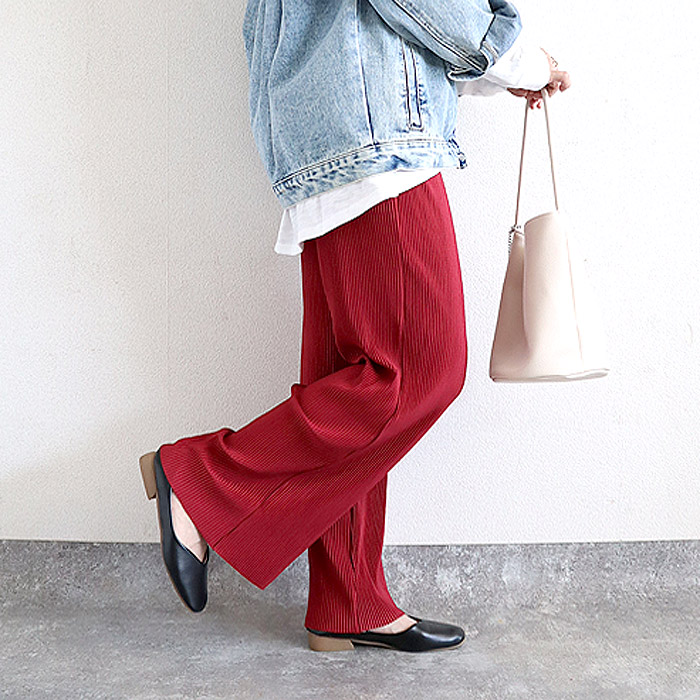 2392円 クーポンで！ パンツ ワイドパンツ ロング レディース 黒 春 夏 秋 冬 おしゃれ かわいい 30代 40代 50代 プリーツ ボトムス [郵3]^b304^ | uricca | 25