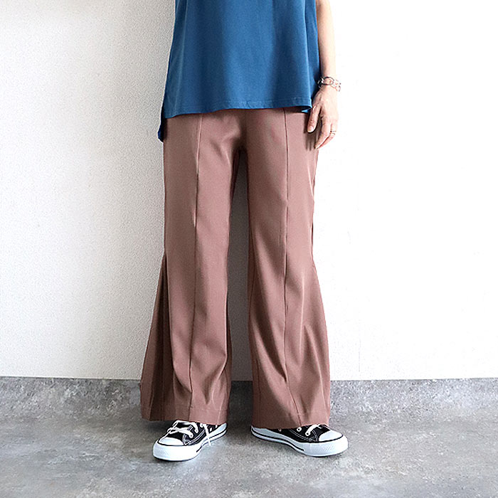 1596円 クーポンで！ パンツ ロング レディース フレアパンツ 黒 白 春 おしゃれ かわいい 30代 40代 50代 無地 ボトムス ベルボトム [郵3]^b313^ | uricca | 05